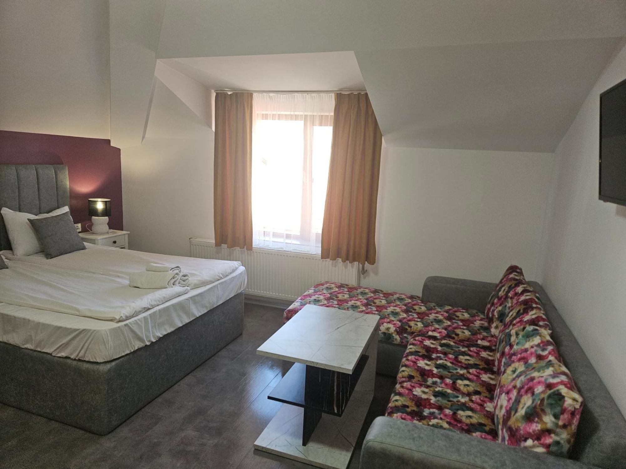 Priyateli - Friends Veliko Tarnovo Exterior foto